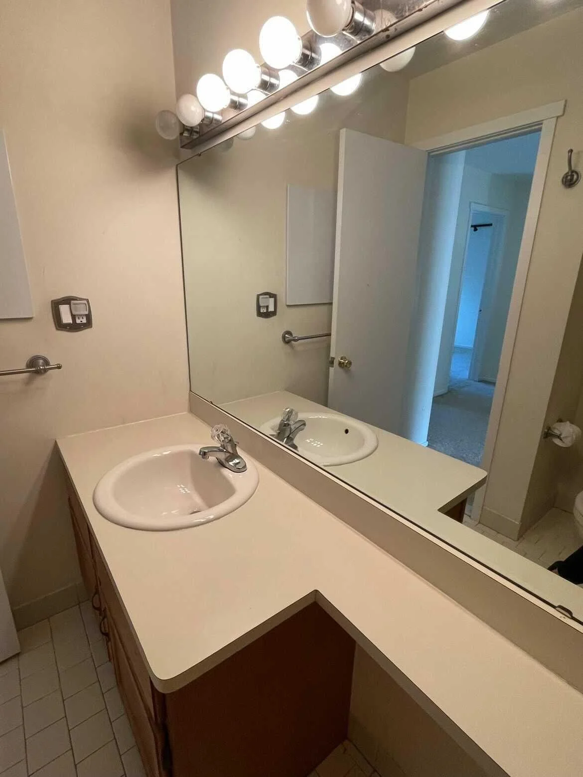 Home 14 WhatsApp Image 2026 02 18 at 3.33.57 AM 1