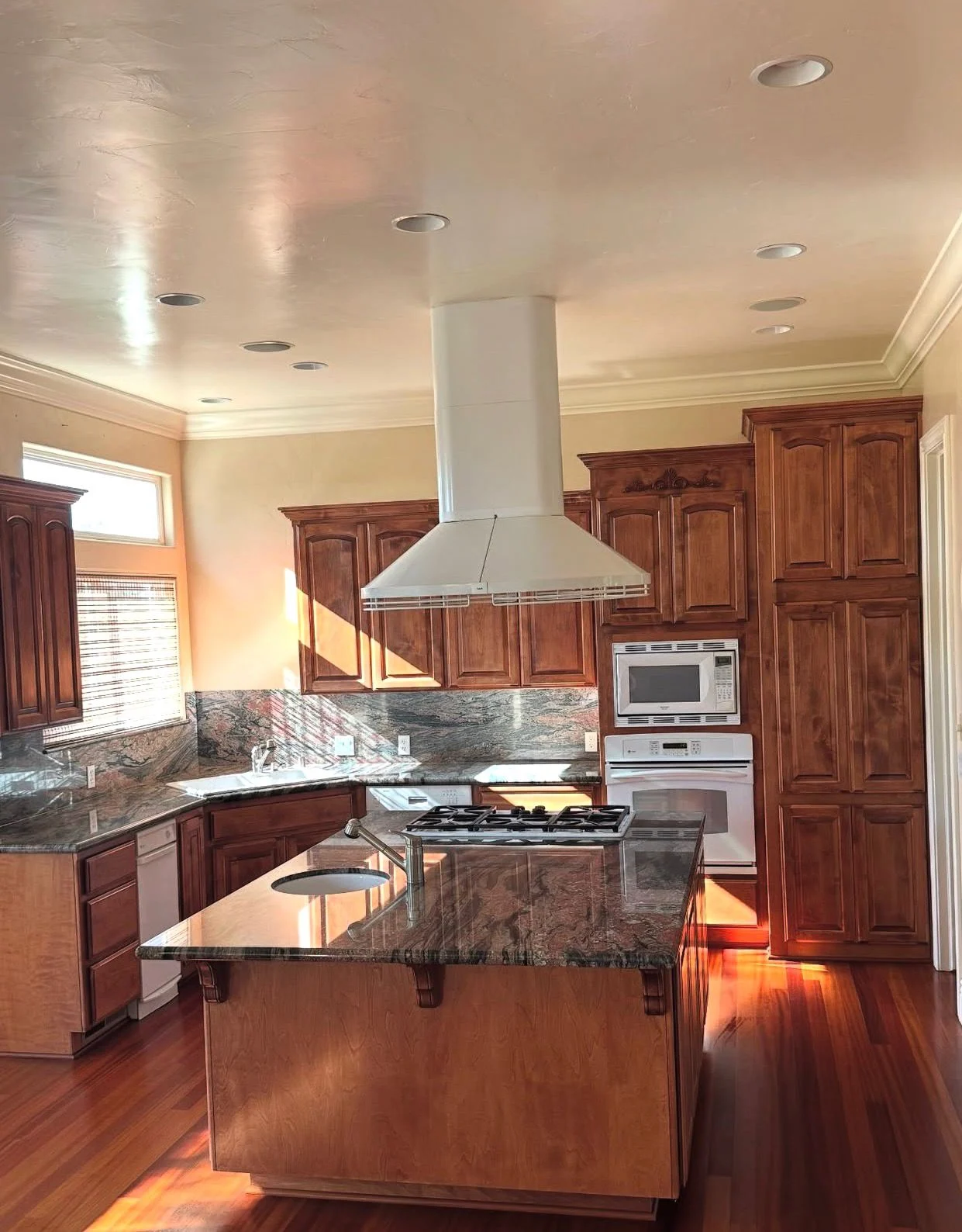 Home 33 WhatsApp Image 2026 02 18 at 3.34.00 AM 5